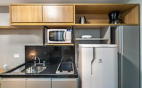 Studio Moscow - Central - Ayn007